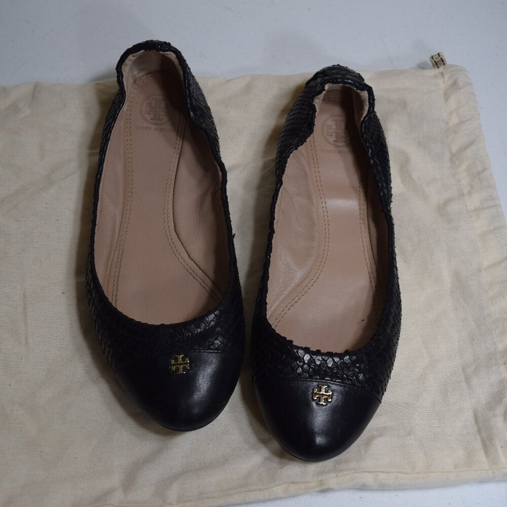 Tory Burch Black York Ballet Flats w/Snake Textured design, size 8